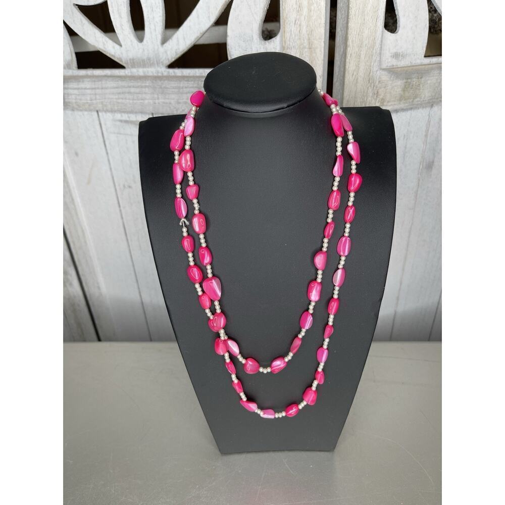 Vintage Bright Neon Pink Necklace Beaded Colorful Bold Seed Pearls - Picture 2 of 3